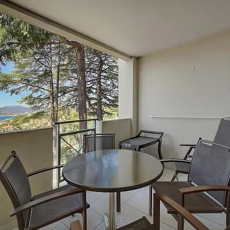 Immogroom - 2 Sea View Renovated - Pool - Terrace - Parking