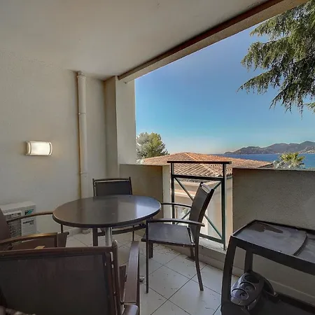 Immogroom - 2 Sea View Renovated - Pool - Terrace - Parking *